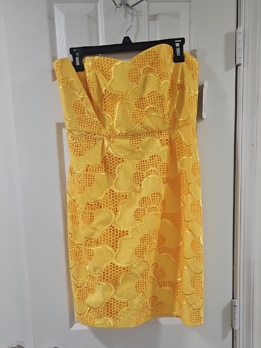Liquid Strapless Yellow Lace Sheath Dress
